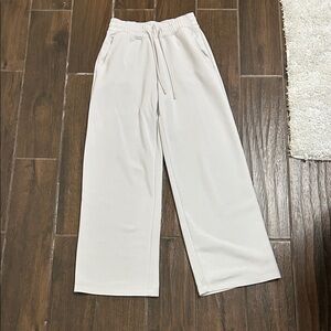 Gilly Hicks Off-White Lounge Pants